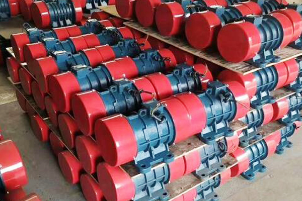 倉壁振動器的結(jié)構(gòu)性能及使用注意點(diǎn)